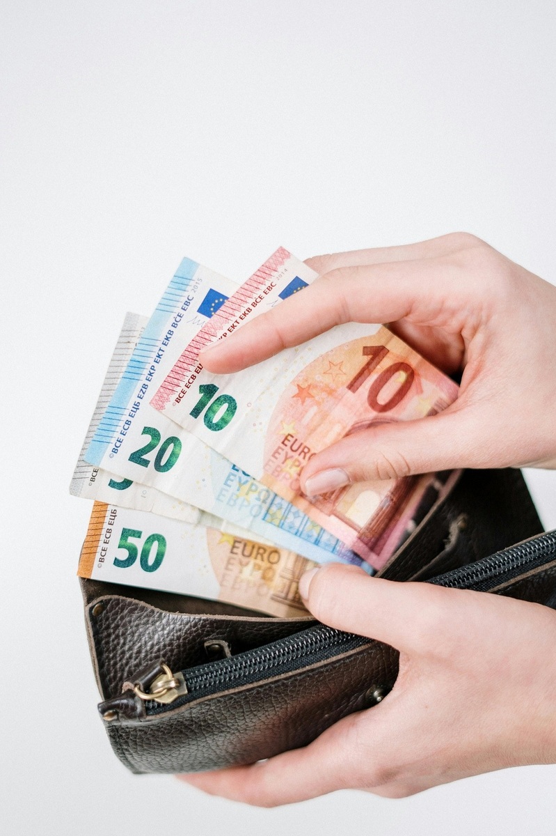 Zádveří: praktické a estetické riešenie vstupného priestoru